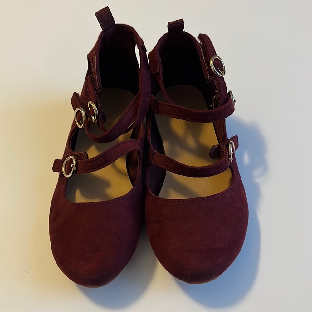 Old Navy toddler Burgendy flats size 9